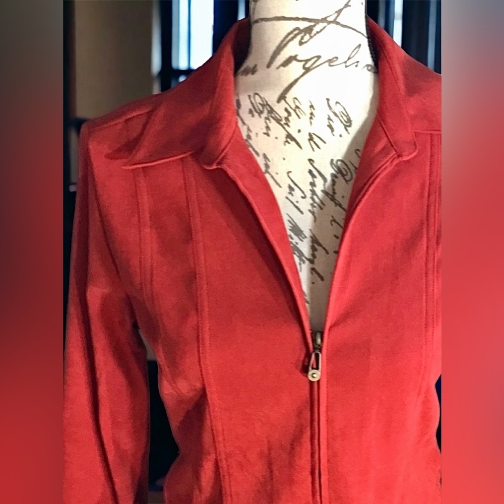 Autumn Rust Orange Zip Up Suede Blazer
Jacket size Small EUC, Pockets Vintage - Picture 7 of 13